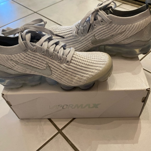 Nike Vapormax Flyknit 3 - Picture 2 of 3